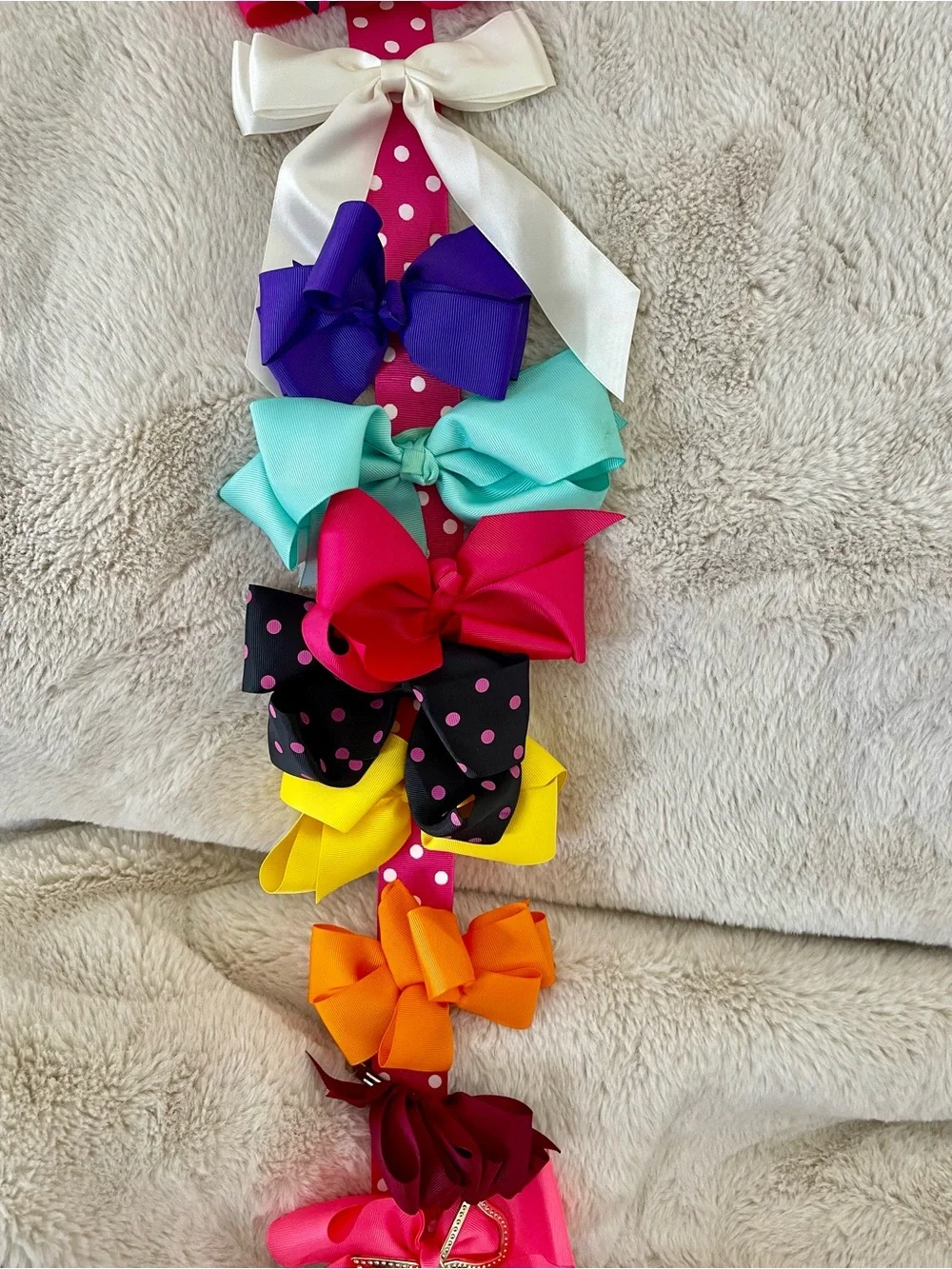 Kids Multi-Color Bow Holder with Assorted Hair Bows